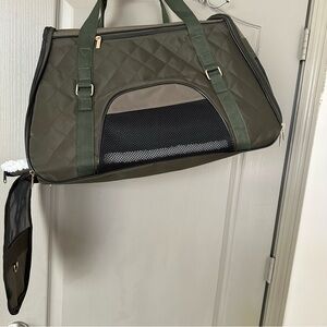 Army Green Quilted Pet Carrier Small/Medium Animal Vacation Plain Unisex